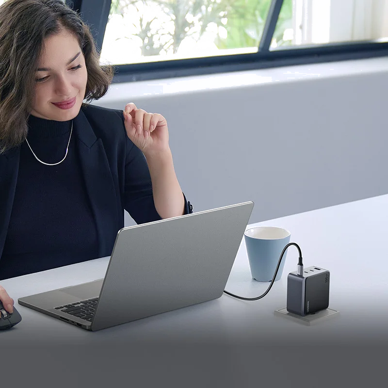 Ugreen Nexode S 100W 4-Port GaN Fast Charger EU gray Ordinateur portable, Téléphone portable, Ordinateur portable, Chargeur électrique, Tablette Gris Secteur Intérieure