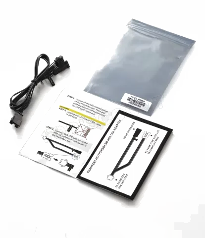 Câble Adaptateur Phanteks PH-CB-RGB4P pour LED RGB 4 Broches - 60cm