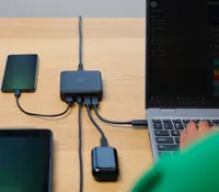 Trust Maxo Universel Noir Secteur Intérieure - 6