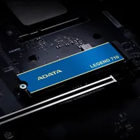 ADATA LEGEND 710 256 Go M.2 PCI Express 3.0 NVMe 3D NAND - 9