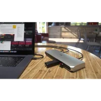 CORSAIR Thunderbolt 3 Dock - 11